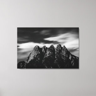 Toile Nuages et montagnes