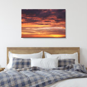 Toile Nuages foncés dans ciel rayé orange (Insitu(Chambre))