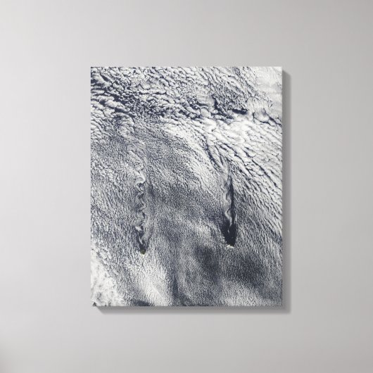 Toile Nuages sur les îles Juan Fernandez (Recto)