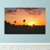 Toile Oiseaux traversant au coucher du soleil (Insitu (Plancher de Bois))