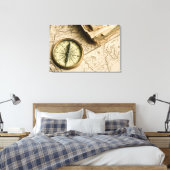 Toile Old compass over Ancient Map (Insitu(Chambre))