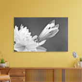 Toile Papillon Chou sur Cosmos en noir et blanc (Insitu(Salon))