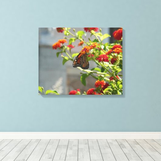 Toile Papillon monarque sur le papillon rouge Bush (Insitu (Plancher de Bois))