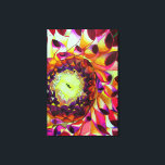 Toile Peinture pop art de la fleur pourpre Dahlia<br><div class="desc">avec un design original et unique de l'aquarelle peinture florale de gros plan, macro dahlia fleurit dans un détail exquis presque 3D. Ce design est coloré de violet, rose chaud et jaune pour les amateurs d'art botanique ou pour les amateurs de couleurs vives et intenses.</div>