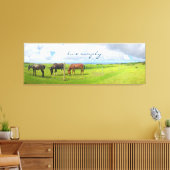 Toile Photo tryptique de 3 chevaux paissant Écriture Liv (Insitu(Salon))