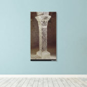 Toile Pilier carolingien, ch.758 (Insitu (Plancher de Bois))