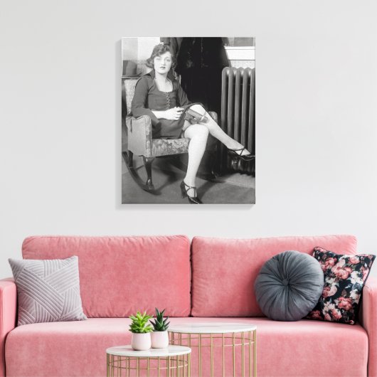 Toile Pistol caché dans Garter, 1922 (Insitu(Salon))