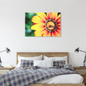 Toile Pollen de close-up extrême de A Bee Collecting (Insitu(Chambre))