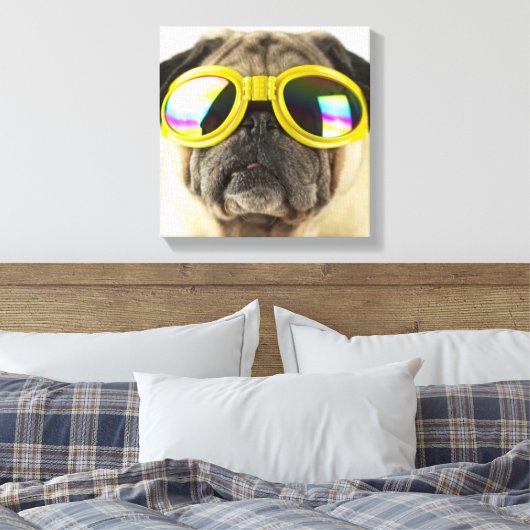 Toile Pug with Goggles (Insitu(Chambre))