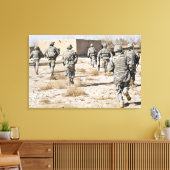 Toile réaction des soldats à une attaque aux armes légèr (Insitu(Salon))