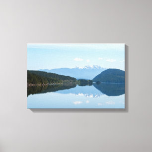 Toile Reflet dans un lac - Île de Vancouver, Canada