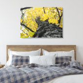 Toile Regard sur les feuilles d'automne jaunes (Insitu(Chambre))