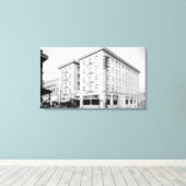 Toile Roseburg, OR Vue sur la ville et Umpqua Hotel (Insitu (Plancher de Bois))