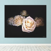 Toile Roses blanches sur fond sombre (Insitu (Plancher de Bois))