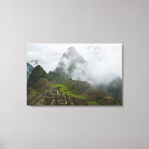 Toile Ruines antiques de Machu Picchu avec les Andes