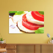 Toile Salade Caprese. Tranches de tomates et de mozzarel (Insitu(Salon))