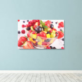 Toile Salade de fruits frais (Insitu (Plancher de Bois))