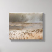 Toile Serene Steam : Une scène paisible de Yellowstone (Recto)