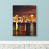 Toile Skyline de Miami la nuit, Floride (Insitu (Plancher de Bois))