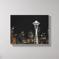 Skyline Seattle la nuit, avec Space Needle.