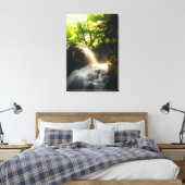 Toile Soleil brillant sur une cascade magique (Insitu(Chambre))