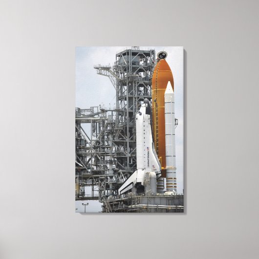 Toile Space Shuttle Endeavor sur le lancement pad 2 (Recto)