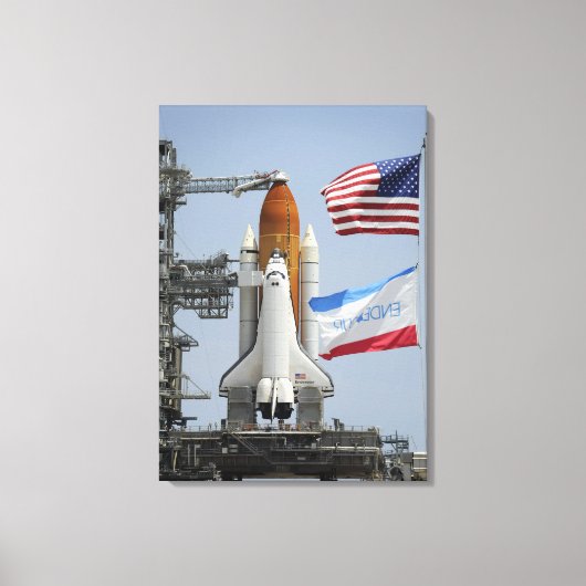 Toile Space Shuttle Endeavor sur le lancement pad 3 (Recto)