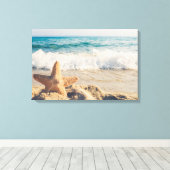 Toile Starfish sur une plage de sable Photo (Insitu (Plancher de Bois))