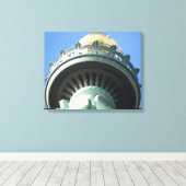 TOILE STATUE DE TORCHE DE LIBERTÉ ENVELOPPÉE (Insitu (Plancher de Bois))