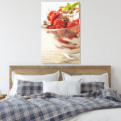 Toile Strawberry Dessert With Fresh Yogurt (Insitu(Chambre))