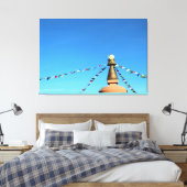 Toile stupa bouddhiste avec drapeaux de prière enveloppé (Insitu(Chambre))