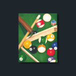 Toile Table de billard Lifelike avec boules et craie<br><div class="desc">Faites-les monter avec ce tableau spectaculaire d'une table de billard de Jennifer Goldberger. Les boules ont l'air neuves, le feutre a l'air immaculé, et la craie a déjà été appliquée aux bâtons de repère. Accrochez-le à la maison ou offrez-le à un ami ou à un proche qui aime jouer au...</div>
