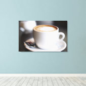 Toile tasse de café latte sur la table, gros plan (Insitu (Plancher de Bois))