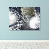 Toile Tempêtes tropicales à Blas et Celia (Insitu (Plancher de Bois))