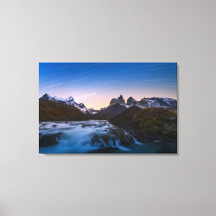 Toile Traînées d'étoile au-dessus de Torres Del Paine