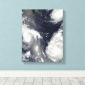 Toile Trois typhons différents (Insitu (Plancher de Bois))