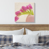 Toile Tulipes Roses Dans Vase Rose Arrondi Avec Dentelle (Insitu(Chambre))