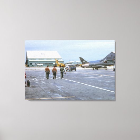 Toile Tuy Hoa Air Base Vietnam 1969 Wrapped Canvas (Recto)