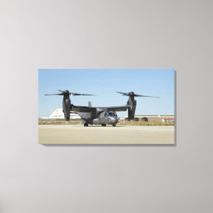 Toile Un balbuzard CV-22 se prépare au décollage