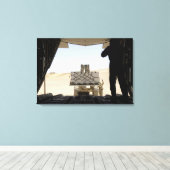 Toile Un chariot élévateur transporte du fret sur un Her (Insitu (Plancher de Bois))