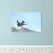 Toile Un F-16E des Émirats arabes unis (Insitu (Plancher de Bois))