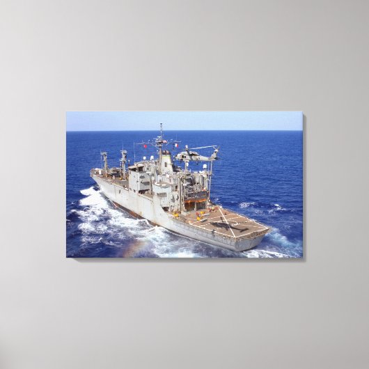 Toile Un hélicoptère nettoie le poste de pilotage (Recto)