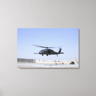 Toile Un HH-60G pave le faucon décollant du camp Bastio