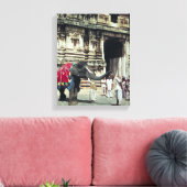 Toile Un homme béni par un éléphant (Insitu(Salon))