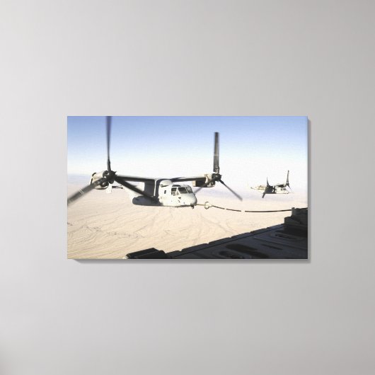 Toile Un MV-22 Osprey ravitaille le mi-vol (Recto)