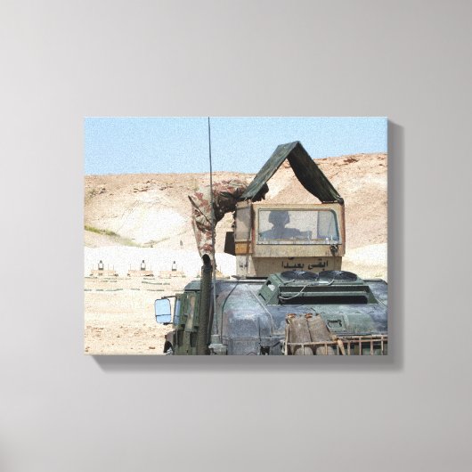 Toile Un soldat instruit un soldat de l'armée irakienne (Recto)