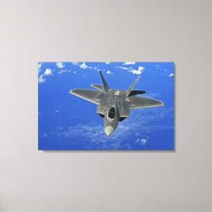 Toile Une Armée de l'Air d'USA F-22 Raptor en vol près