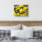 Toile Une multitude de mamans jaunes (Insitu(Chambre))