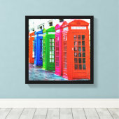 Toile Une rangée de boîtes de téléphone aux couleurs viv (Insitu (Plancher de Bois))