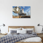 Toile Une vue Space Shuttle Atlantis sur Launch Pad 39A (Insitu(Chambre))